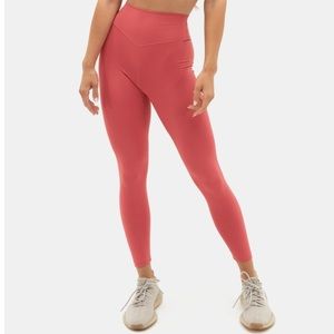 Balance Athletics Ascend Pant - Dawn. Size Medium.